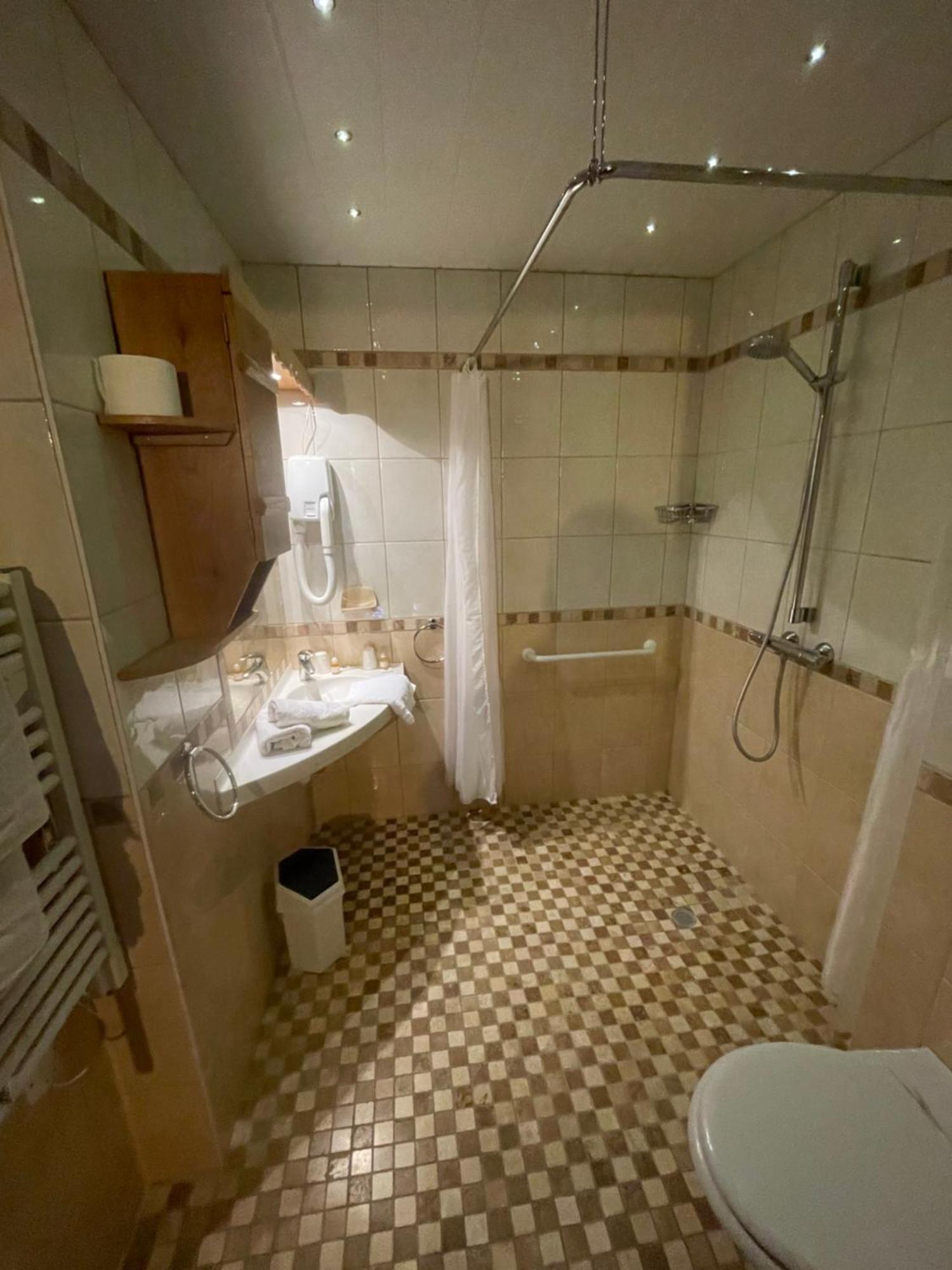 Hotel Le Ferraillon Abondance Ngoại thất bức ảnh