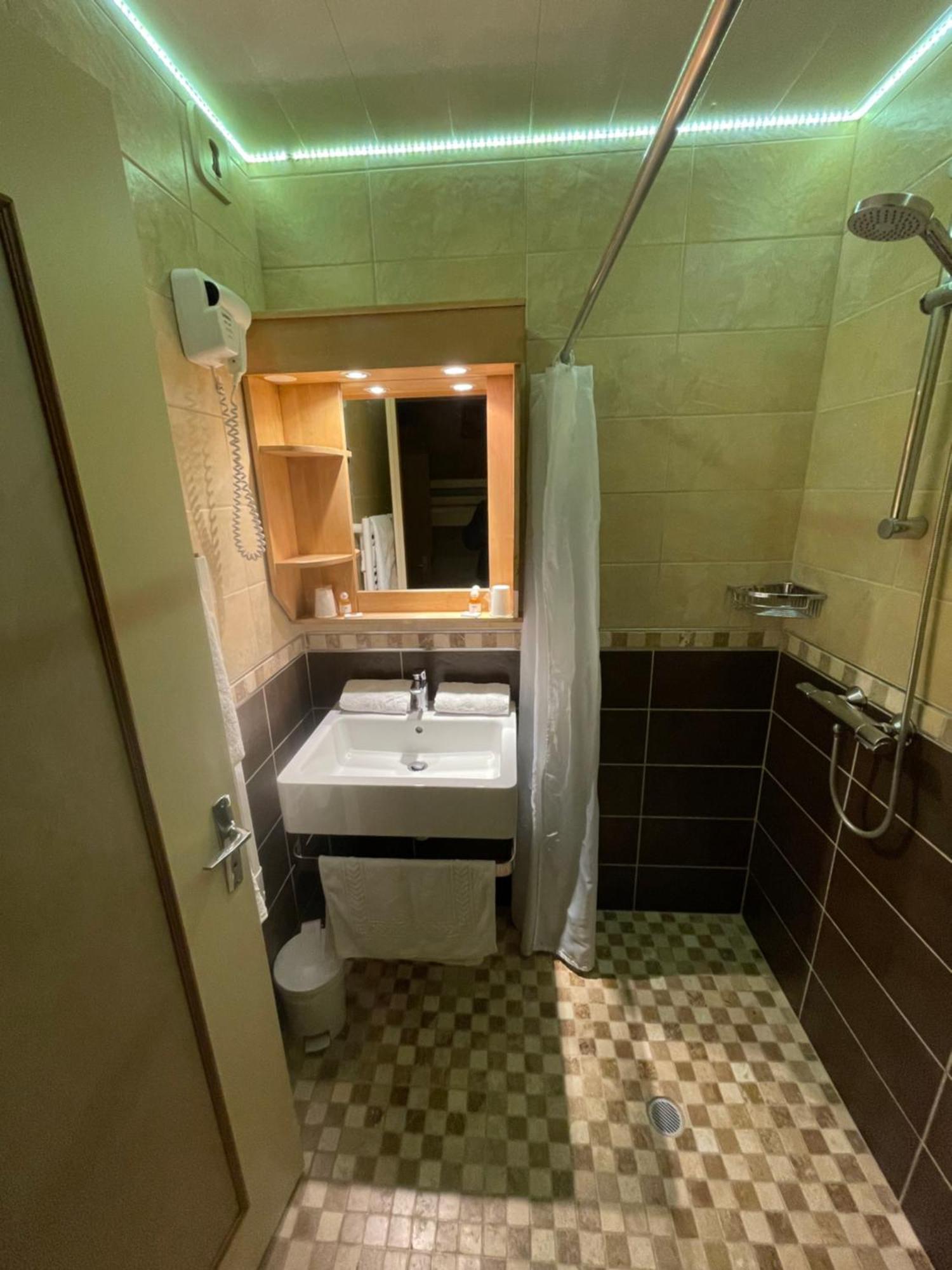Hotel Le Ferraillon Abondance Ngoại thất bức ảnh